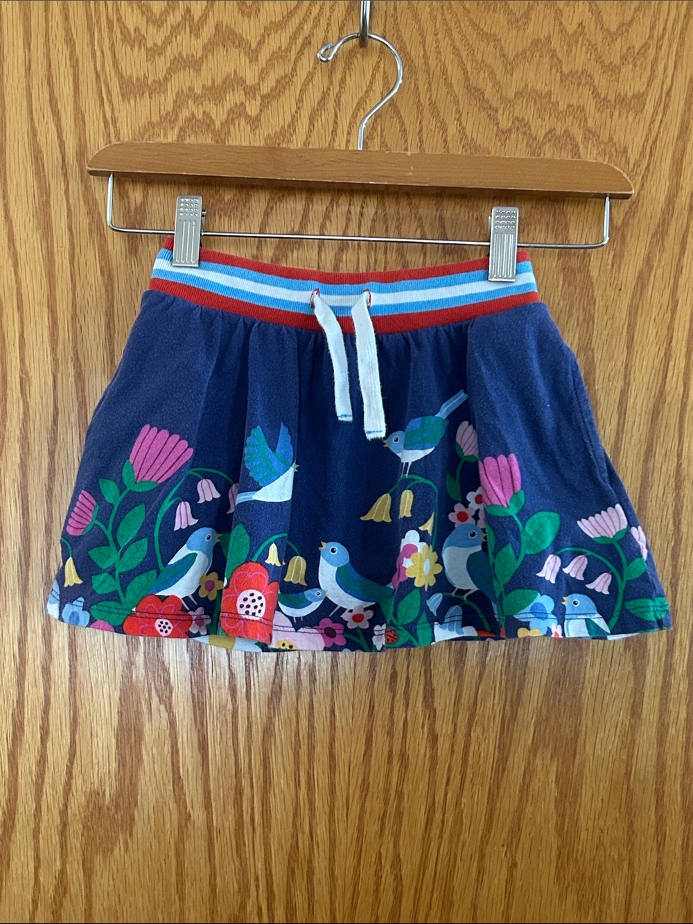 Mini Boden Navy Floral & Bird Girls Skirt with Stripe Waistband Sz 5-6